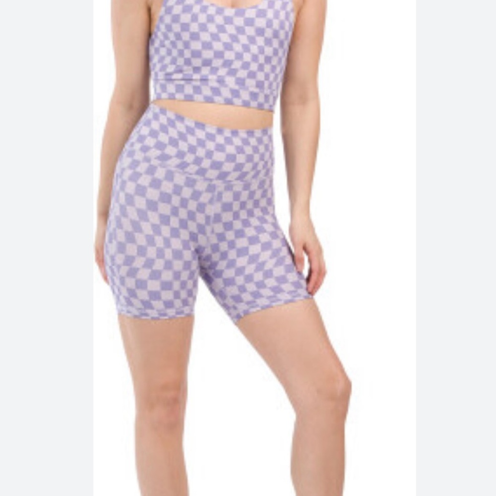 BNWT Wilo The Label Wave Checkered 2 Pc Sports Bra & Short Set. Size M. Lilac.